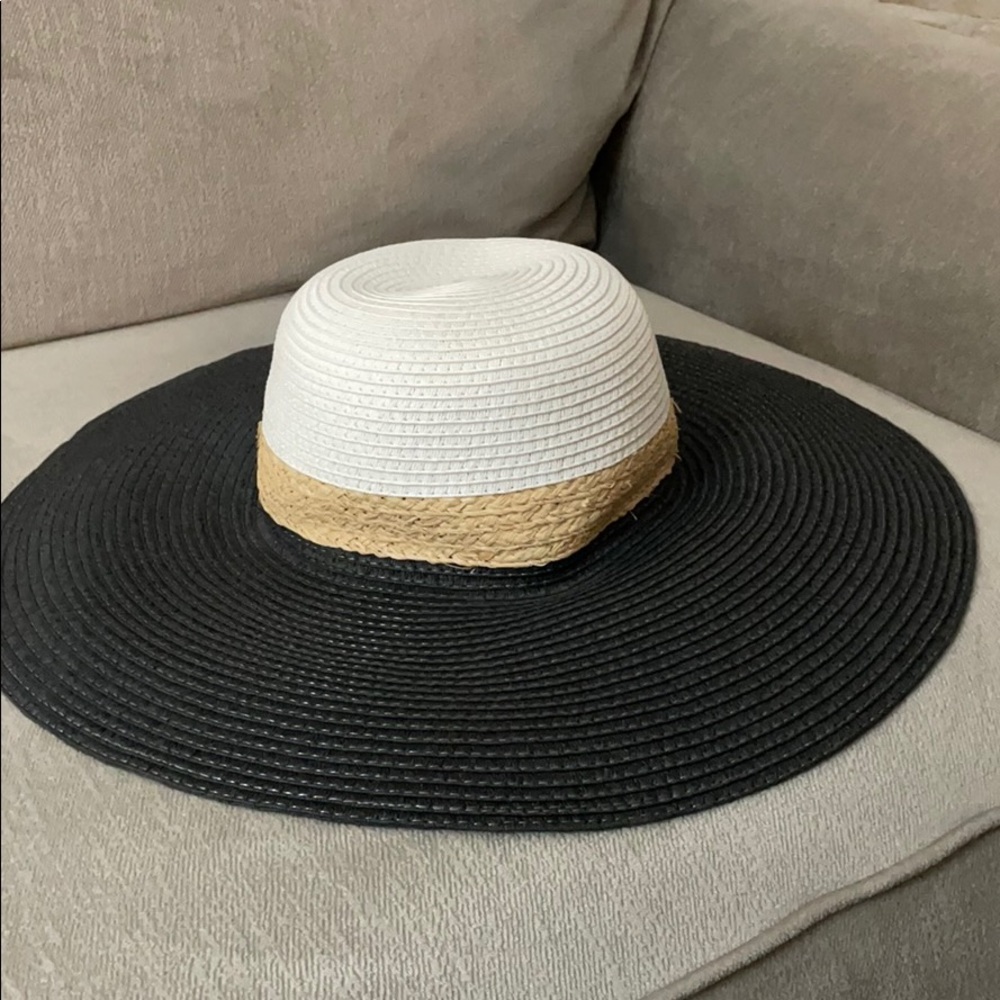 Sun hat